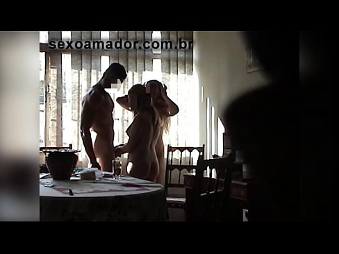 ❤️ Ang mga higala sa sekso nagdapit sa usa ka higante nga lalaki ug usa ka tulo nga kauban niya kualidad nga porn sa ceb.filmepornonline.ru ❌